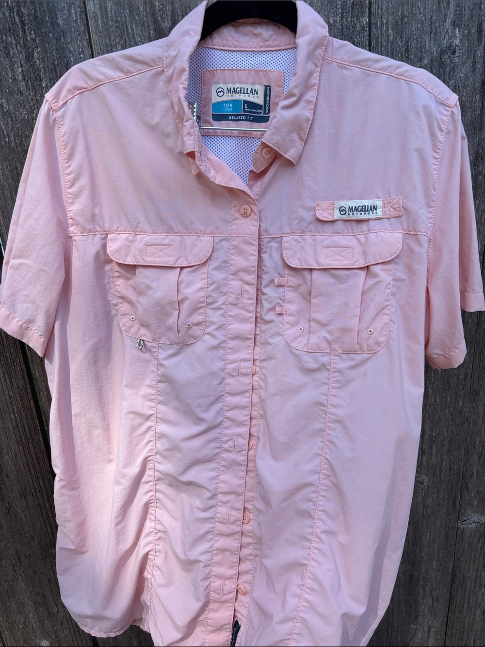 Women’s Magellan Outdoors Light Pink Peach Short-Sleeve Fishing Shirt